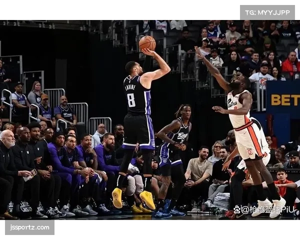 国王险胜爵士引热议 拉文关键表现成取胜重要推动力
